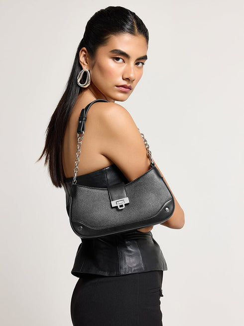 Elara Shoulder Bag